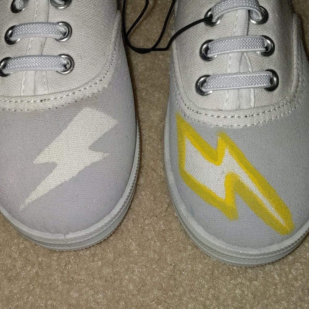 Toddler grey lightening flat sneakers - Picture 4 of 7